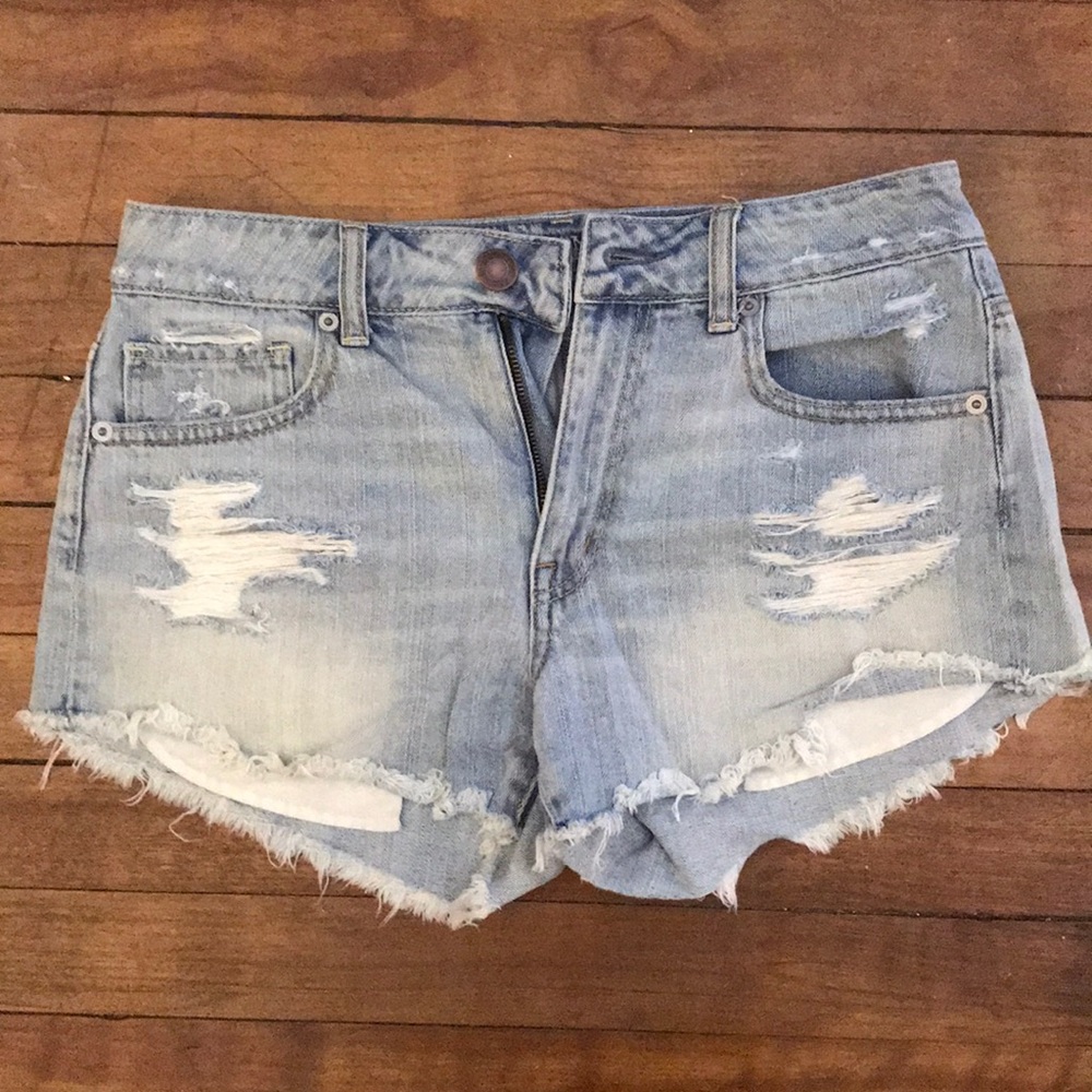 High waisted American Eagle Jean shorts